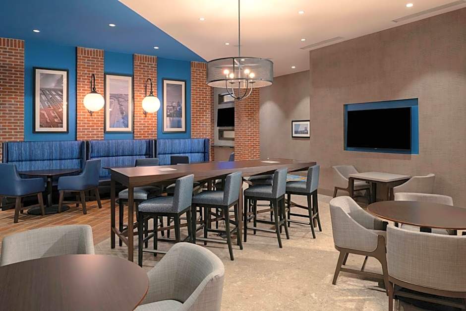 Residence Inn by Marriott Manchester Downtown