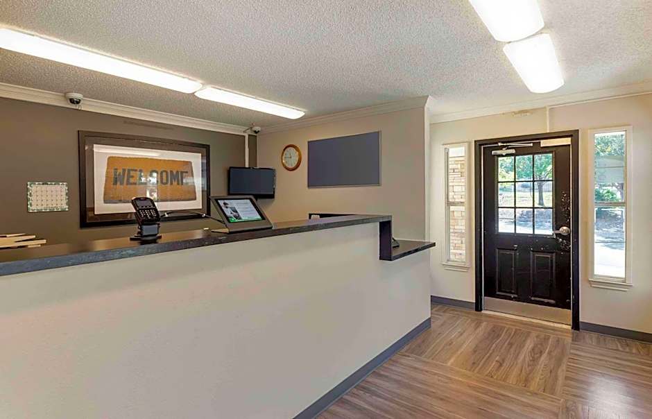 Extended Stay America Select Suites - Denver - Aurora South