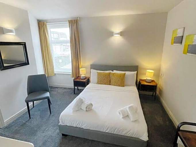 OYO The Croppers Arms