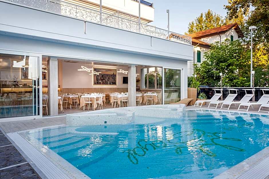 Royal Boutique Hotel