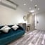 Onyx Pyramids Boutique Hotel