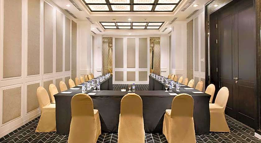 Swiss Belinn Tunjungan