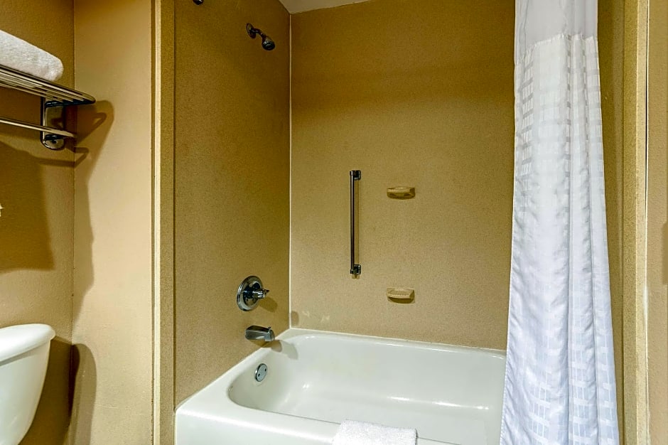 Quality Inn Clarksdale