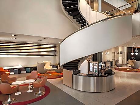 Ibis Sharq Hotel