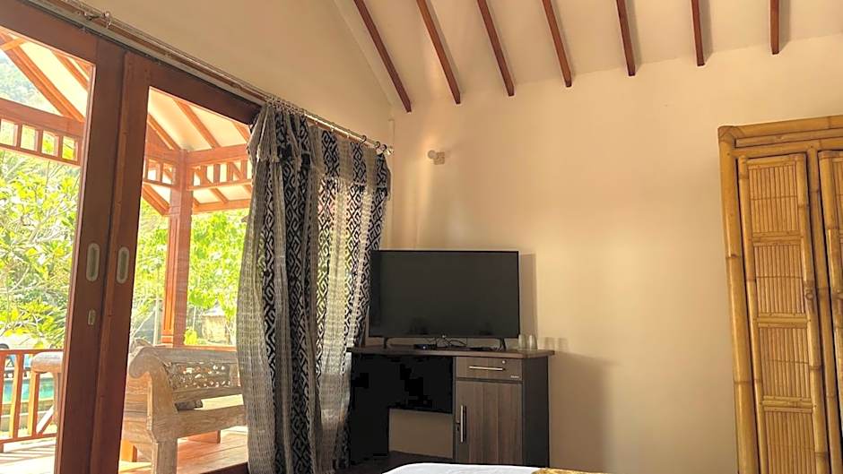 Cici Bungalow Senggigi