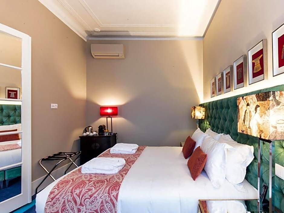 Dear Lisbon - Bordalo Palace Chiado