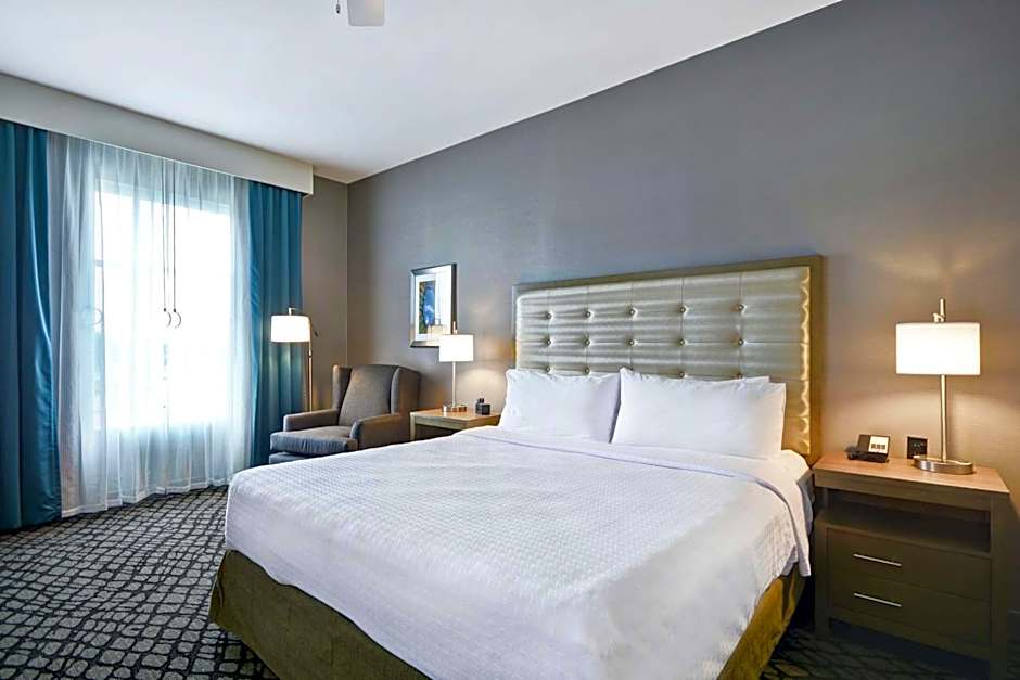 Homewood Suites By Hilton Warren Detroit