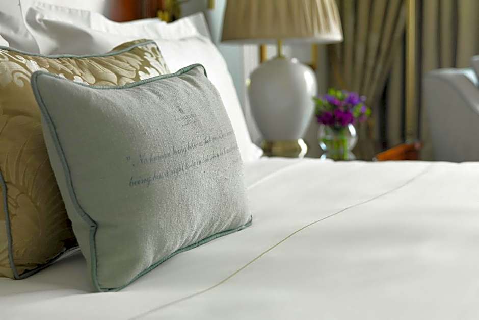 The Shelbourne, Autograph Collection