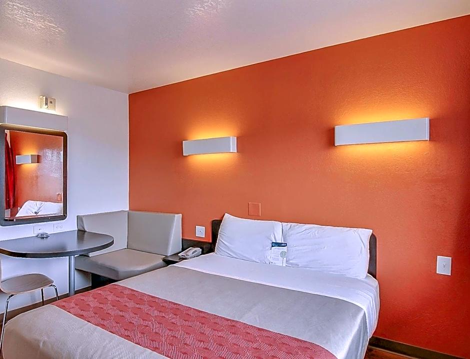 Motel 6-Buellton, CA - Solvang Area