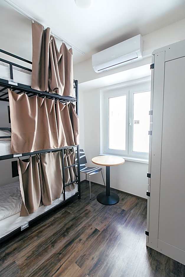 Hostel Mandarinka