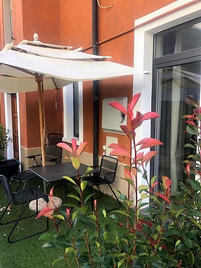 Antica Campione Rooms & Hostel