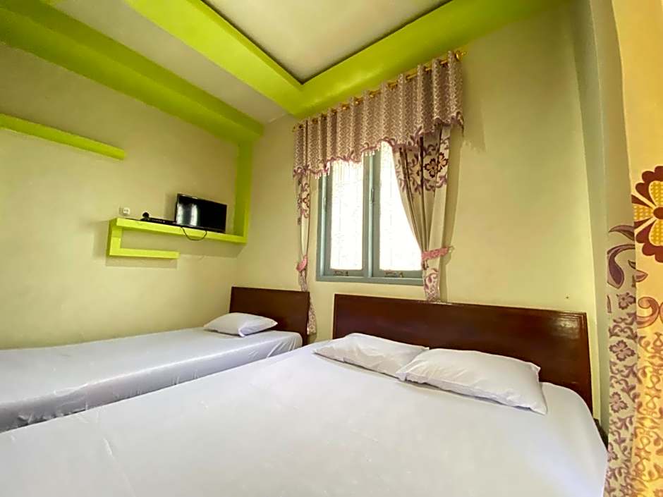 Homestay Srikandi Syariah Dieng RedPartner