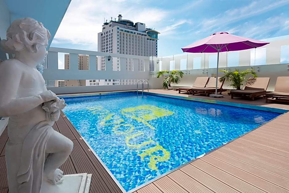 Bonjour Nha Trang Hotel