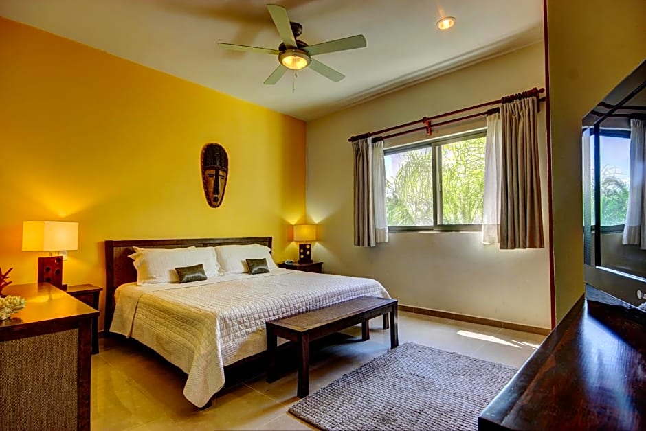 Riviera Maya Suites