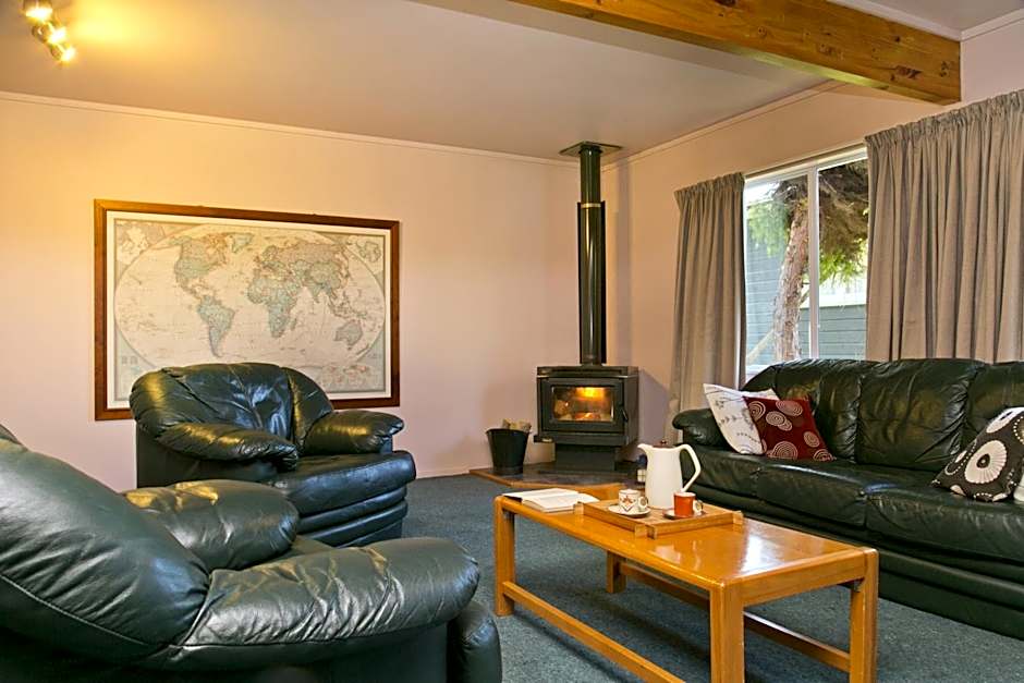 Howard's Mountain Lodge