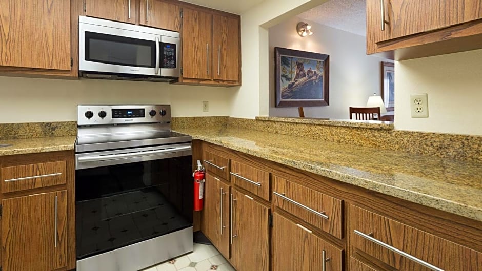 Best Western Naples Inn & Suites