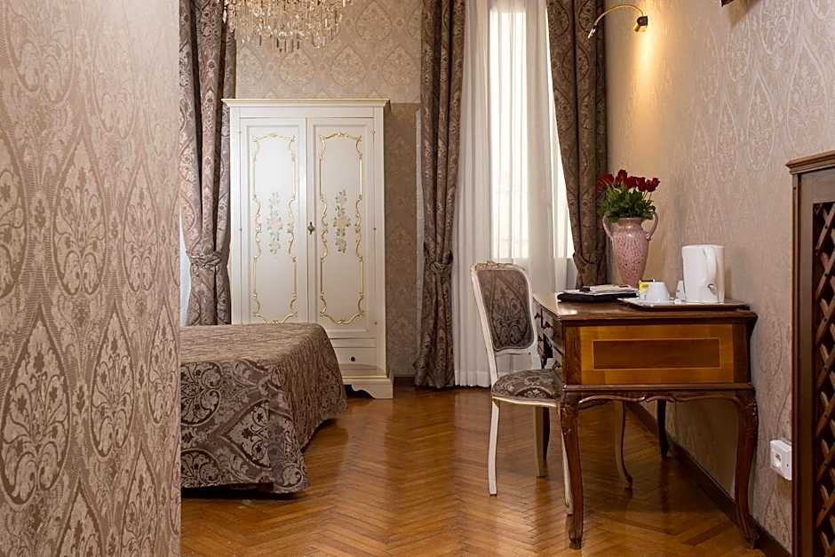 Hotel Mezzo Pozzo