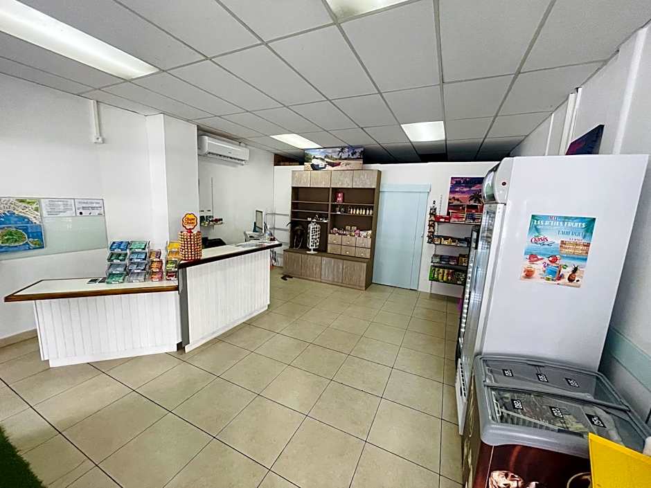 Mahana Lodge Hostel & Backpacker