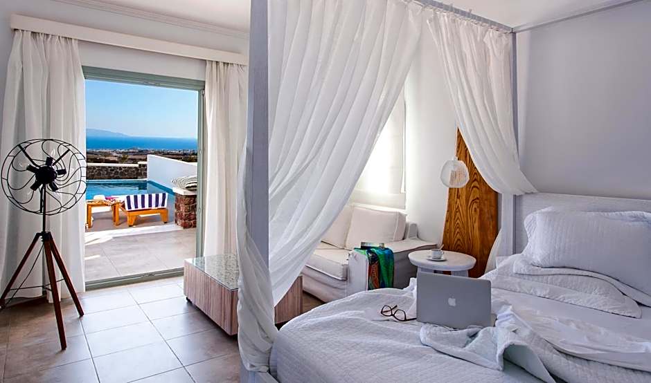 Astro Palace Hotel & Suites
