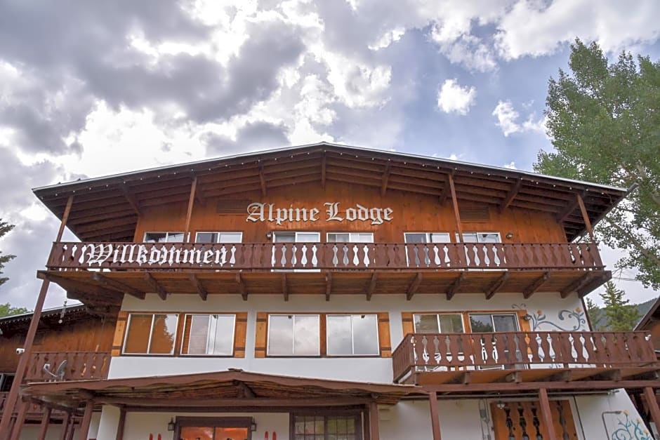 Alpine Lodge Red River