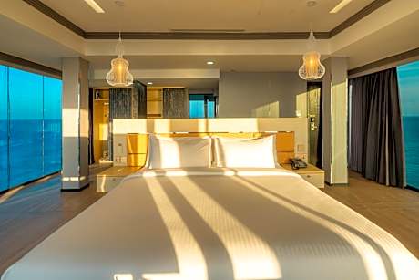 Panoramic Sea View Penthouse