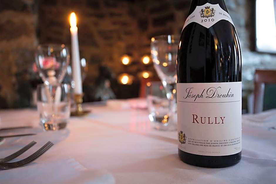 Port Charlotte Hotel