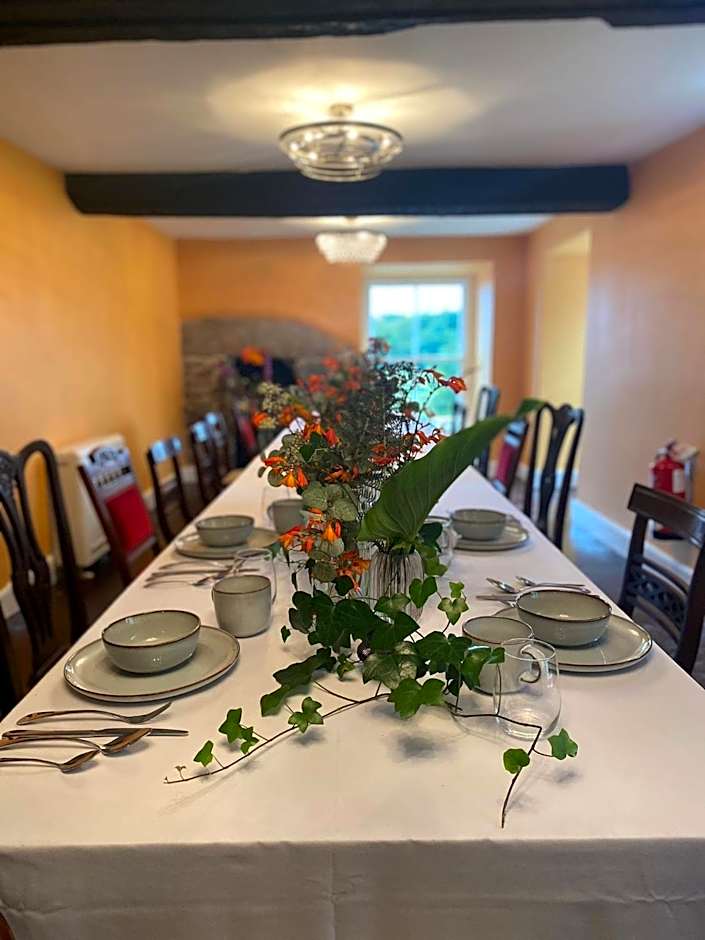 Maes Y Neuadd Country House