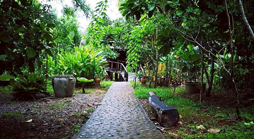 Bambuh Boutique Homestay - Adult Only