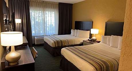 Queen Room with Bath Tub - Disability Access