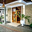 Astorian Grand Hotel