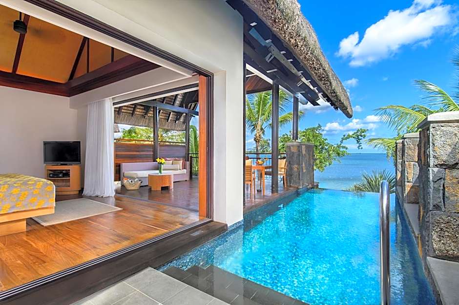 Photo 1 of 7 of Luxury Suite, Ocean front