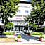 Hotel Aviva