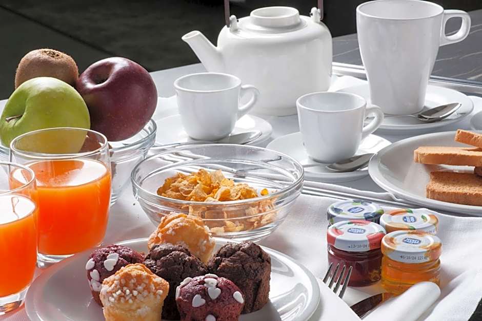 Radisson Hotel Nola Naples