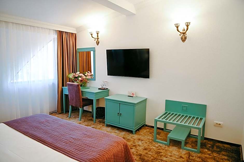 Hotel La Castel Iasi