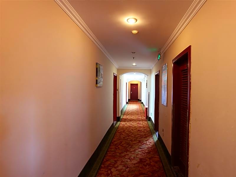 GreenTree Inn Zhenjiang Center Street No.1 Peoples Hospital Express Hotel