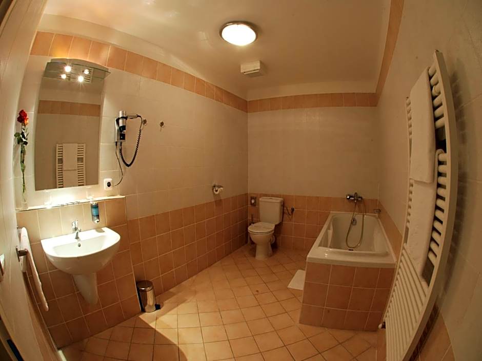 Ea Hotel Tosca