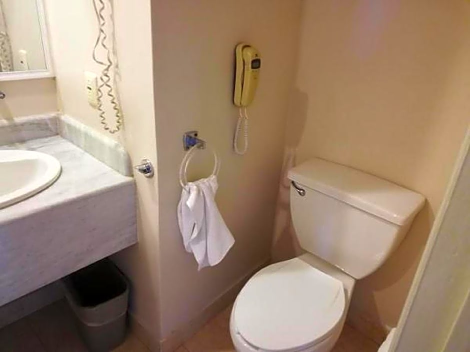 Hotel Fortin Plaza