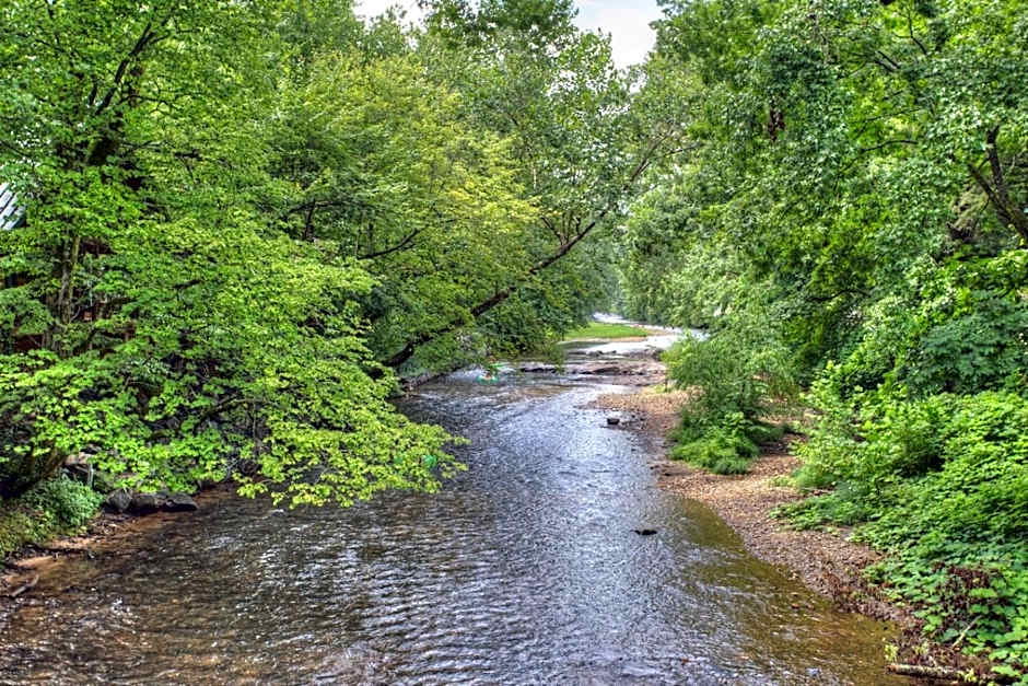 Hofbrau Riverfront Hotel