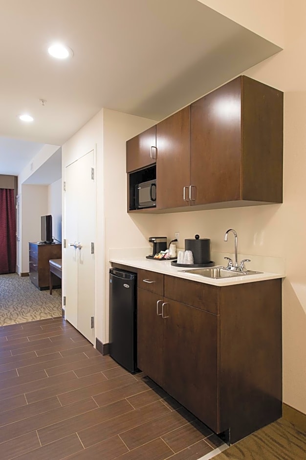 Holiday Inn Express & Suites Aiken By IHG