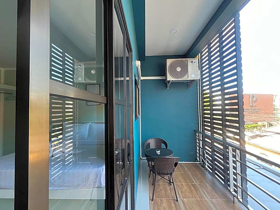 J & Ariya Hotel Near Samui Airport and Koh Phangan Pier