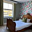 Keats Green Hotel