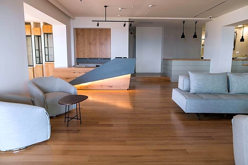 Alissachni SeaSide Hotel