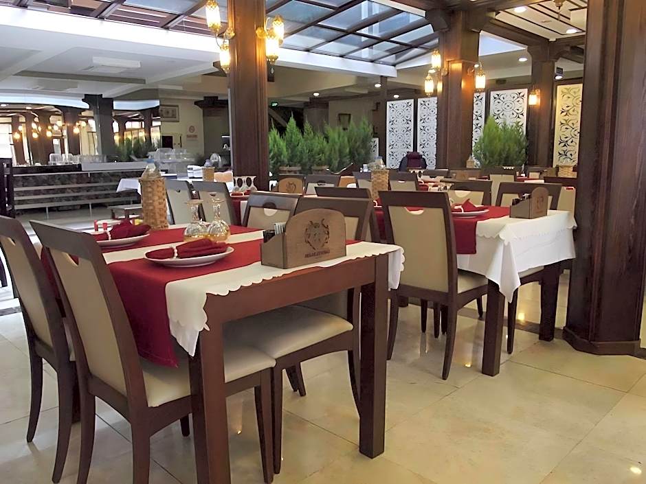 BURSA GRAND FAMILY HOTEL