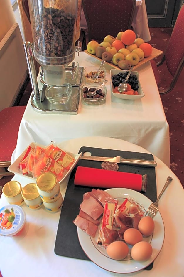 Hotel Foch