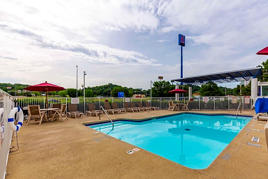 Motel 6-Caseyville, IL - Caseyville Il