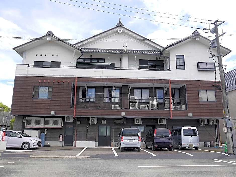 Station Business Hotel Tenshukaku Hitoyoshi