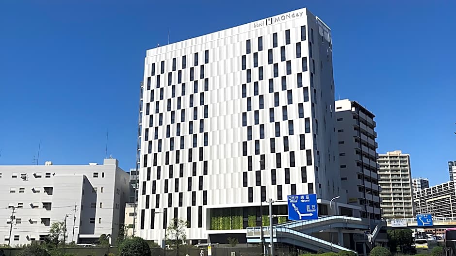 Hotel Monday