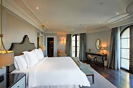 Promenade Suite