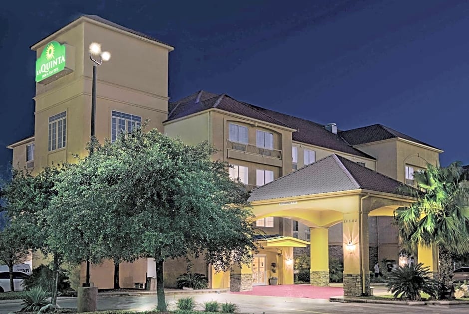 La Quinta Inn & Suites by Wyndham San Antonio North Stone Oak