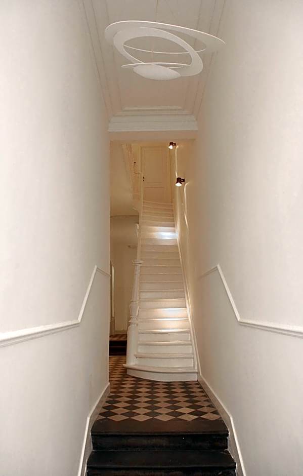 Maison Nationale City Flats & Suites